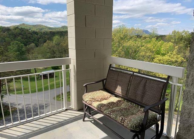 Tennessee Retreat Whispering Pines 631 Apartamento Pigeon Forge Exterior foto